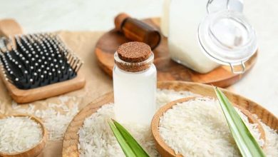 Photo of فواید و مضرات آب برنج برای مو + روش استفاده